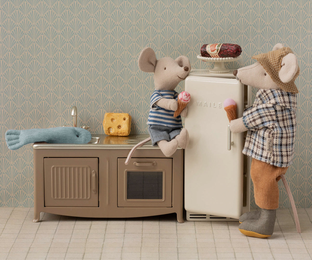 Fridge, Mouse - Off white