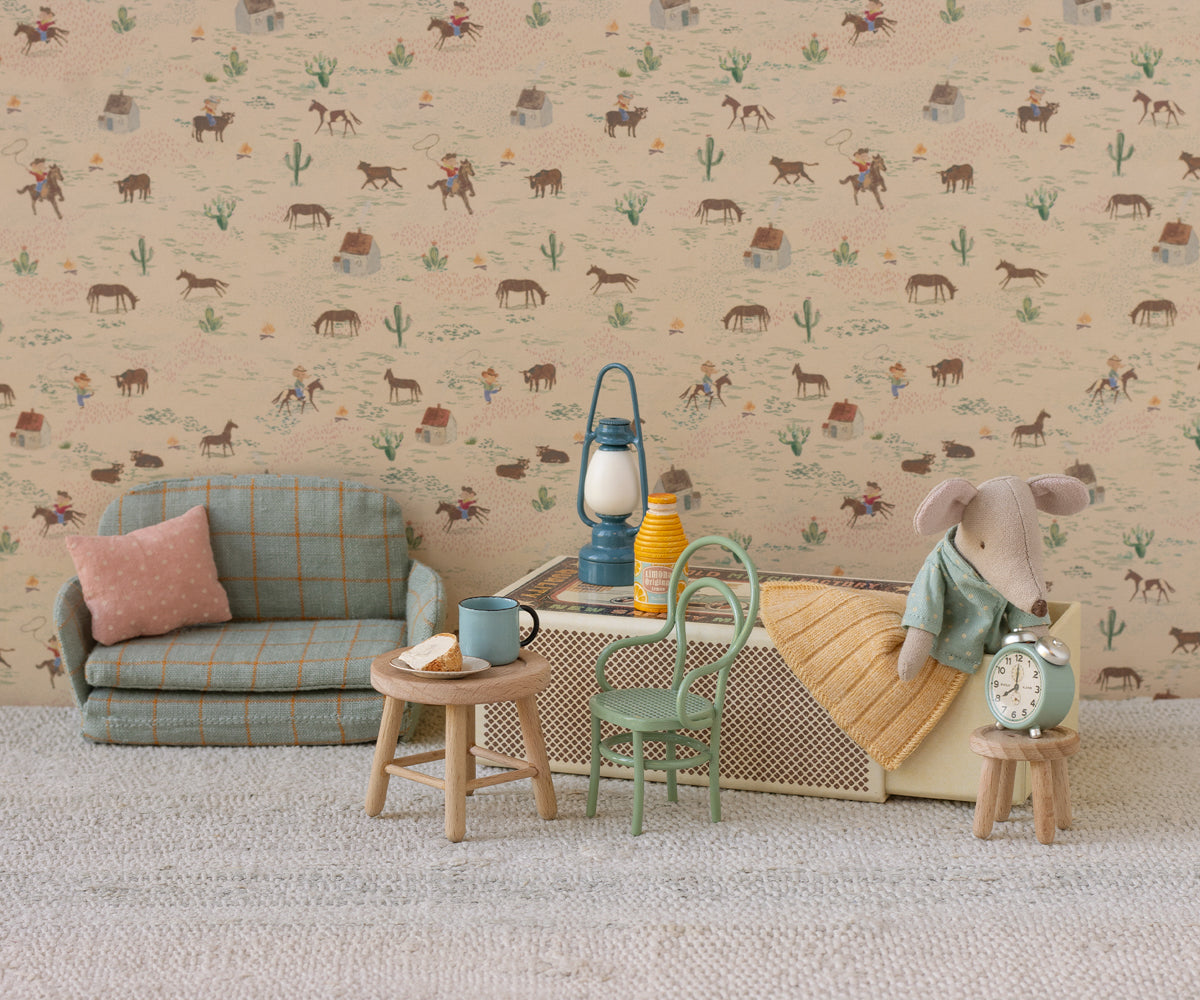 Table and stool set, Mouse