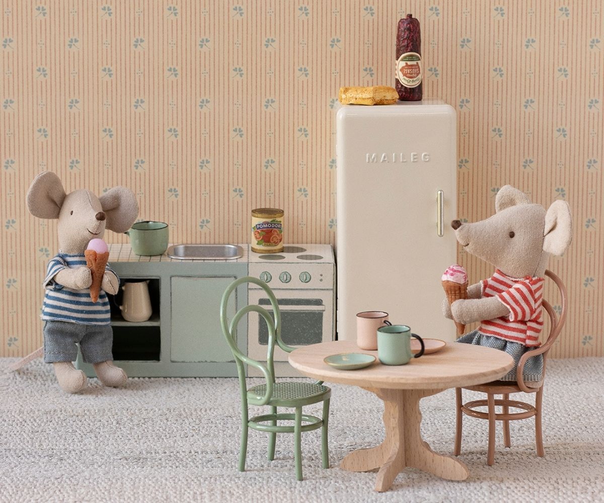 Fridge, Mouse - Off white