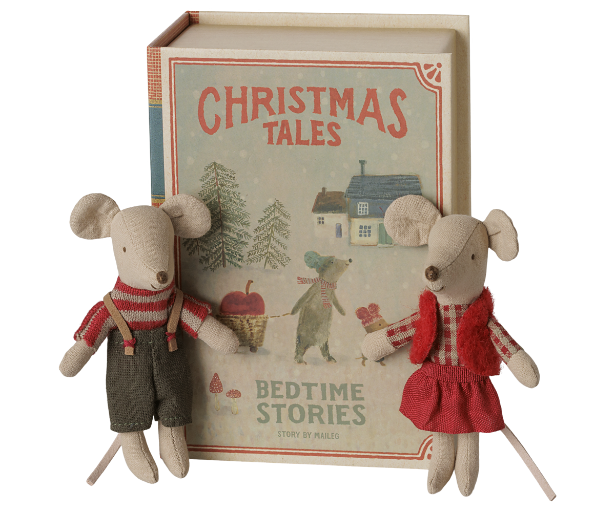 Christmas twin mice, Little sister and  brother in book