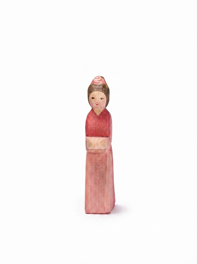 Lady In Waiting