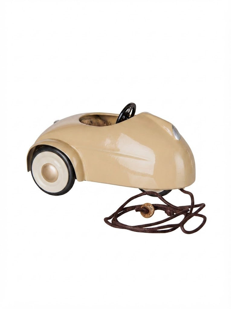 Car, Mouse - Wheat